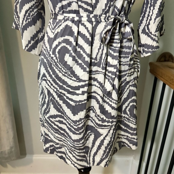 Trina Turk - Picture 3 of 4